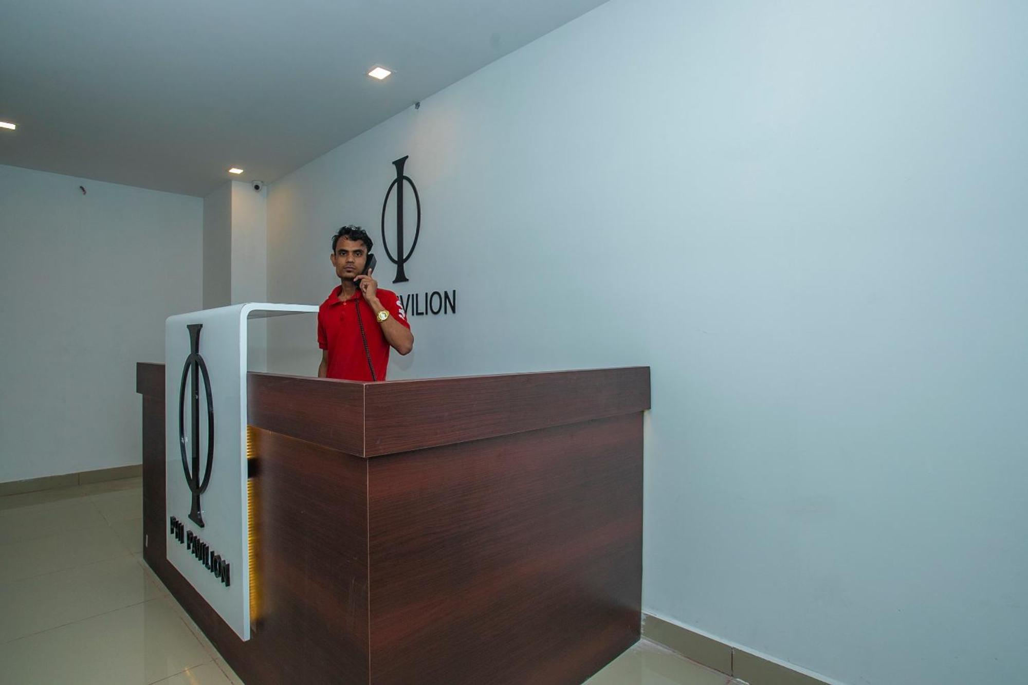 העיר בנגלור Hotel O Varcity Phi Premium Pavilion ,Above Hdfc Bank ,Near Anjaneya Temple Madiwala, Hosur Main R מראה חיצוני תמונה